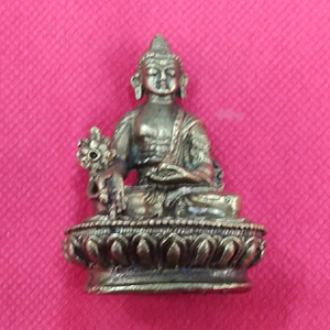 Medicine Buddha Statue
